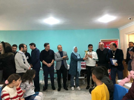 پنجمین فستیوال شطرنجی والدین و  فرزندان 1398 پنجمین فستیوال شطرنجی والدین و  فرزندان 1398