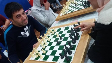 برگزاری غرفه شطرنج برای معلولین  کم توان در کاشانک