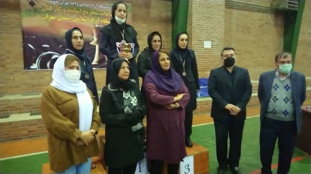 مسابقه کارکنان و اساتید